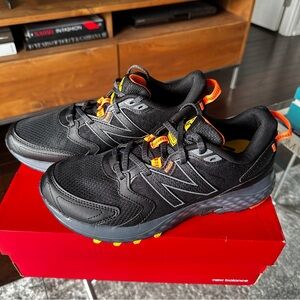 NEW BALANCE MEN'S TRAIL BLACK RUNNING SHOES
